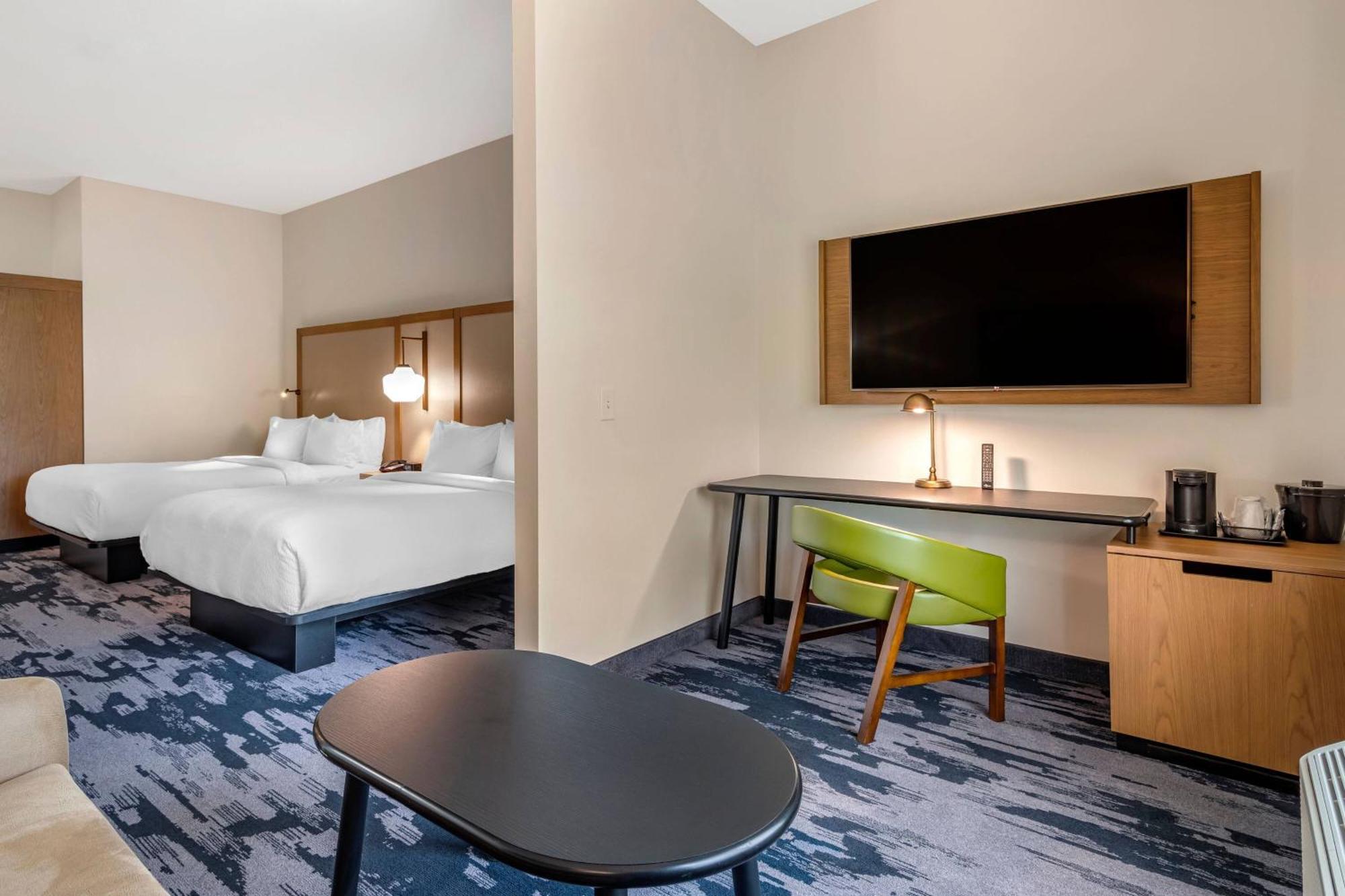 Fairfield Inn & Suites By Marriott הלן מראה חיצוני תמונה
